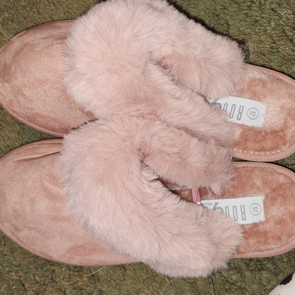 Rouge helium slippers - Picture 2 of 4